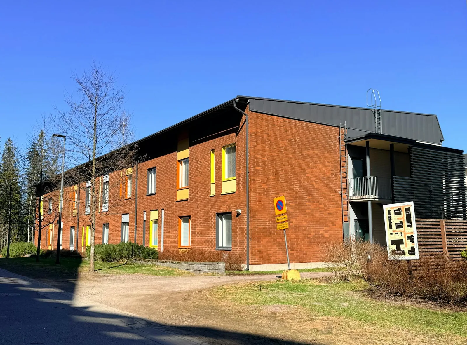Isännöitsijäntodistus kannattaa lukea yhdessä muiden taloyhtiöasiakirjojen kanssa